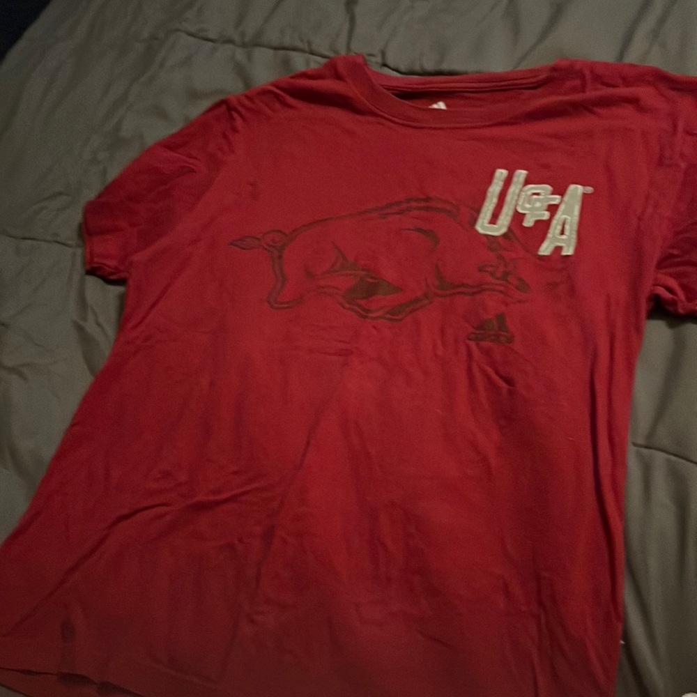 Adidas Boys Large Red UofA shirt